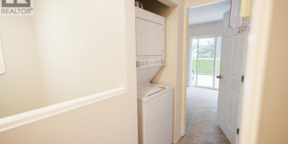 A 5115 MEDEEK AVENUE Terrace Photo 21 A 5115 MEDEEK AVENUE Terrace Photo 21